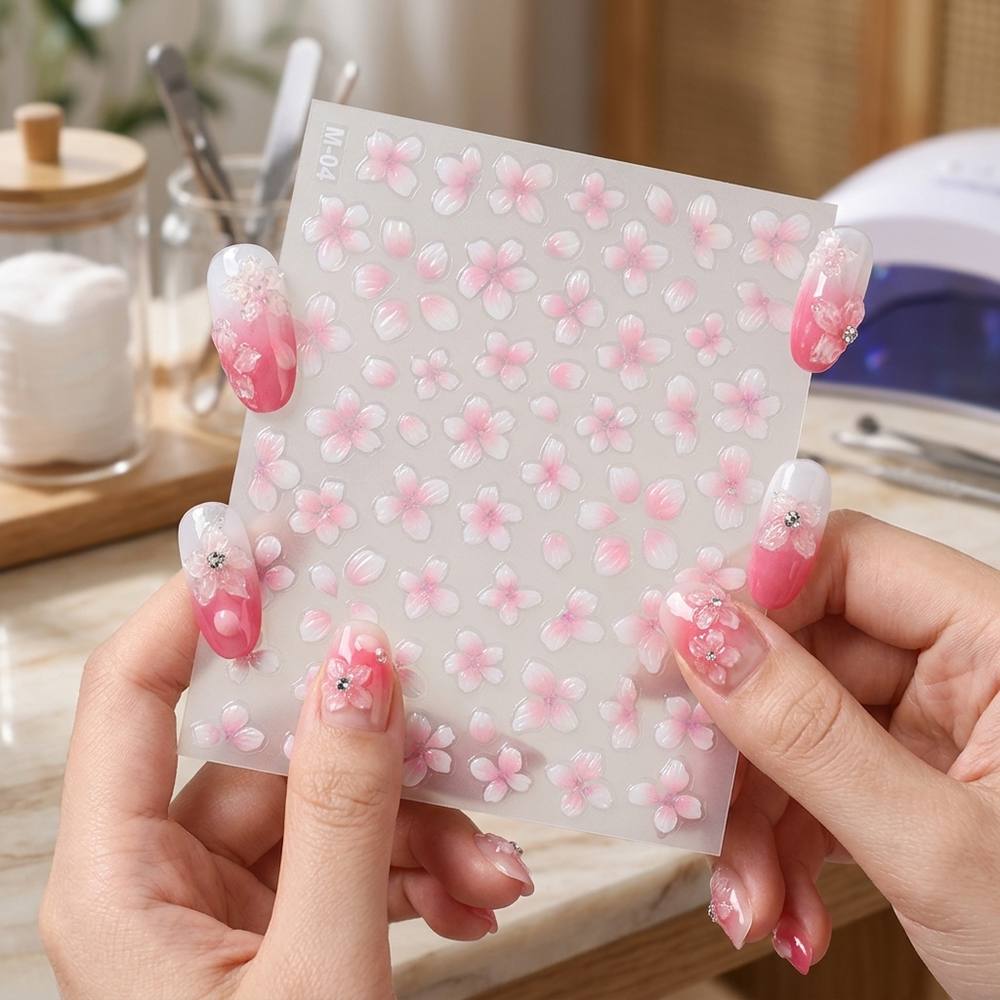 Nail Art Ombre Pink - สติกเกอร์ติดเล็บลายดอกซากุระสีชมพูไล่เฉดแบบนูน 1 ชิ้น สำหรับตกแต่งเล็บสไตล์โรแมนติกสำหรับงานแต่งงานและฤดูใบไม้ผลิ