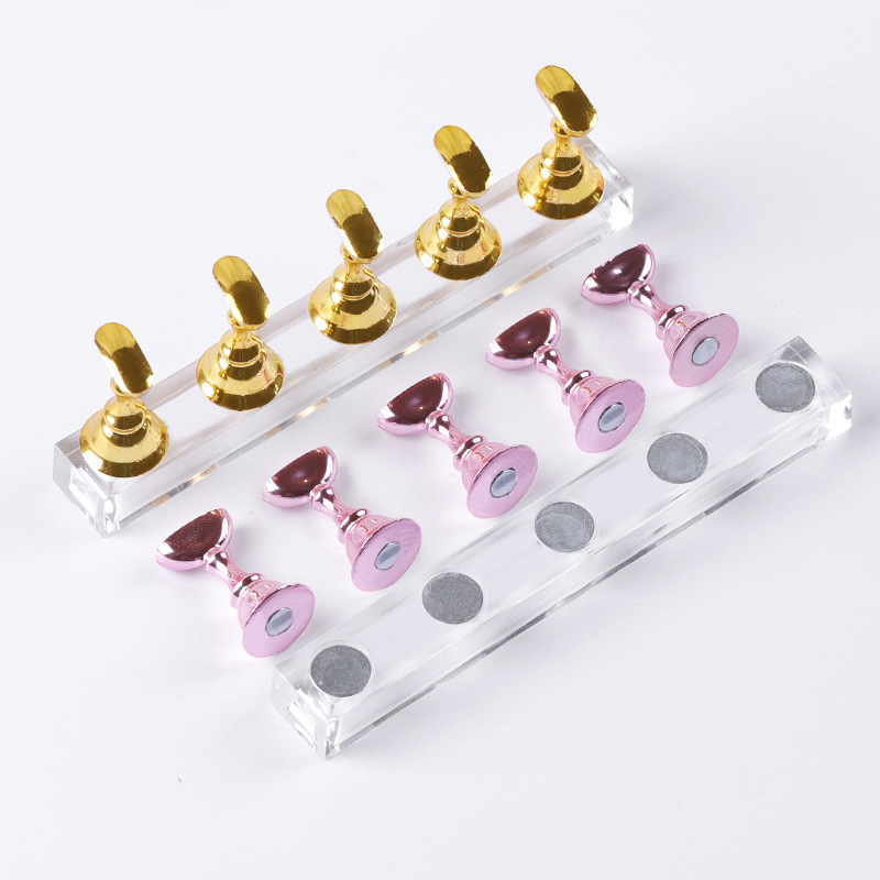 Nail Art Overlay - 5/30 ชิ้น/เซ็ตแม่เหล็กผู้ถือเล็บเล็บปลอมเคล็ดลับขาตั้งคริสตัลฐานผู้ถือเล็บสําหรับ Art Salon DIY &