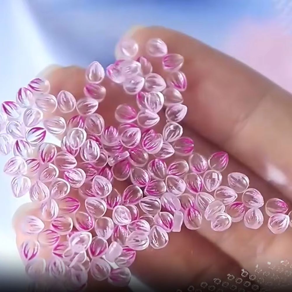 Nail Art Ombre Pink - ชาร์มตกแต่งเล็บเรซิ่นสีชมพูไล่เฉดแบบใส 100 ชิ้น รูปดอกไม้กลีบกลม สำหรับเล็บอะคริลิก ตกแต่งเล็บลายดอกไม้สำหรับฤดูใบไม้ผลิและฤดูร้อน