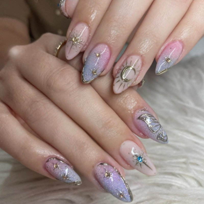 ชุดเล็บปลอมสีฟ้าทรงอัลมอนด์ 24 - Nail Art Overlay บทวิจารณ์และราคา